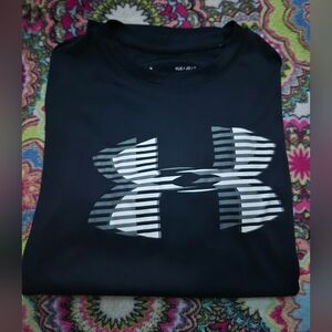 Under Armour Boys L Black T-Shirt Dri Fit Material